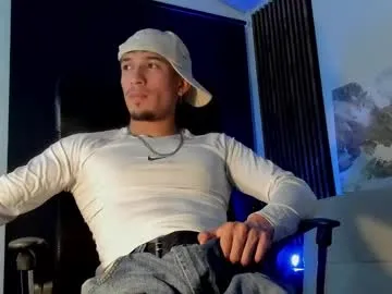 ginacali – webcam model profile photo Image 4