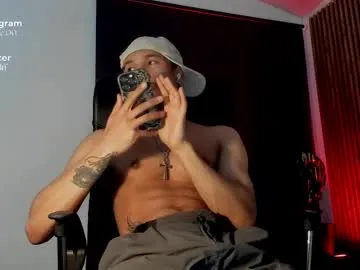 ginacali – webcam model profile photo Image 7