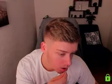 MandyBryson – webcam model profile photo Image 3