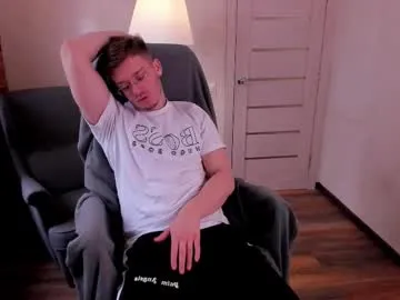 MandyBryson – webcam model profile photo Image 4