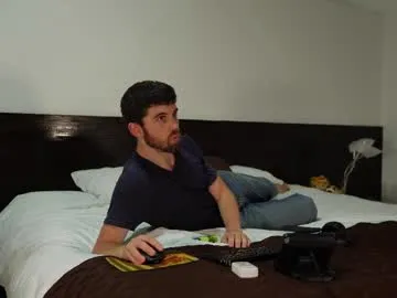 Simone_Miller – webcam model profile photo Image 10