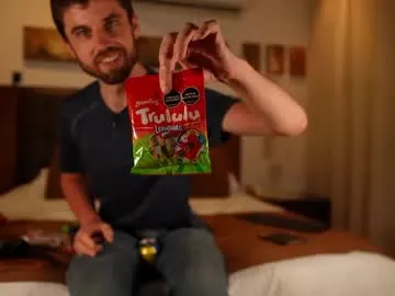 Simone_Miller – webcam model profile photo Image 8