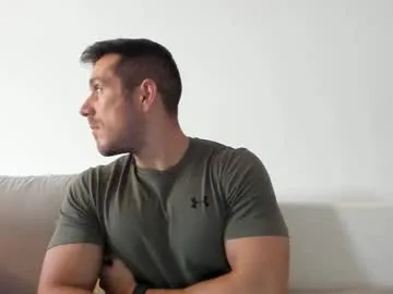 myriambirkett – webcam model profile photo Image 18