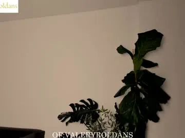 roldansvalery – webcam model profile photo