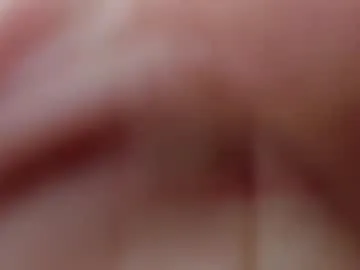 ella_lee15 profile photo Image 11