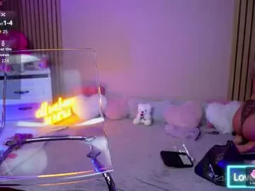 Ni-_haL01 – webcam model profile photo Image 11