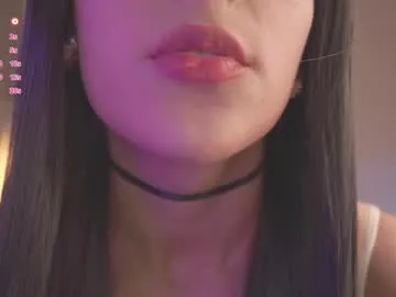 BustyBonnieUK – webcam model profile photo Image 9