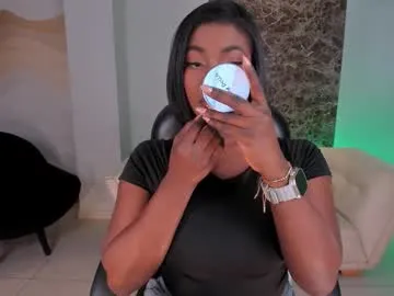 AthenaStar profile photo Image 19