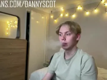 Rico-pin – webcam model profile photo Image 4