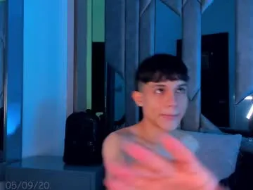 EmiliaCatalina – webcam model profile photo Image 12