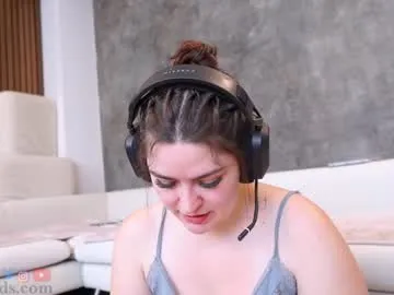 Goldi159 – webcam model profile photo Image 3