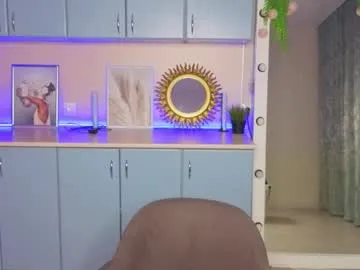 mazymayes – webcam model profile photo Image 11