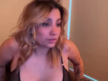 Sexykhushi041 – webcam model profile photo Image 9