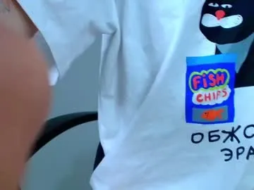 ZeharSiAda – webcam model profile photo Image 15