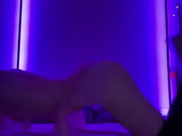 missdirtyhot_ – webcam model profile photo Image 9