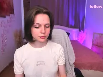 Ellieblessom – webcam model profile photo Image 10