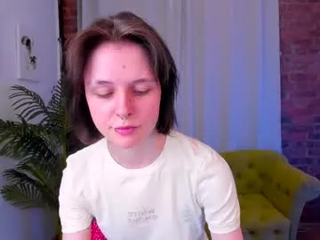 Ellieblessom – webcam model profile photo Image 4