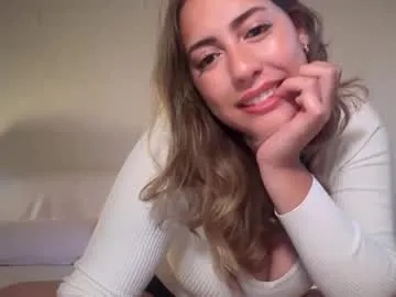 Kaiisa_ – webcam model profile photo Image 6