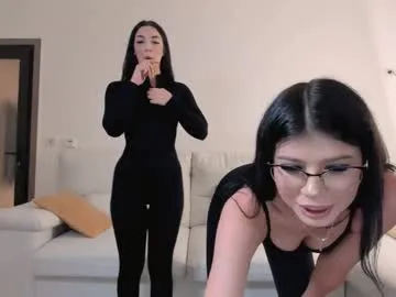 Nicky_200481 – webcam model profile photo Image 15