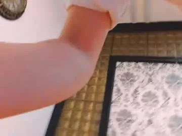 Nicky_200481 – webcam model profile photo Image 3