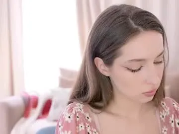 SophiiaStarr – webcam model profile photo Image 6