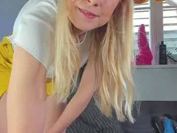 zoyarathore – webcam model profile photo Image 9