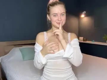 little_effy18_ profile photo Image 15