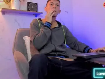 skyemorgan01 – webcam model profile photo Image 14