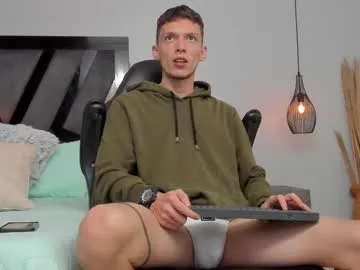 skyemorgan01 – webcam model profile photo Image 2