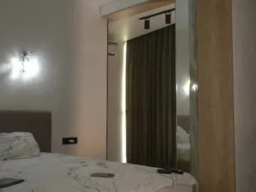 jacques_season – webcam model profile photo Image 16