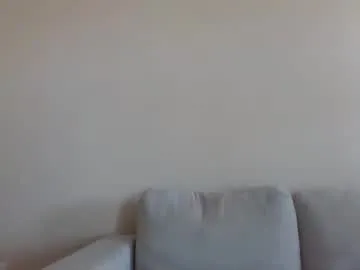 mon1_day – webcam model profile photo Image 19