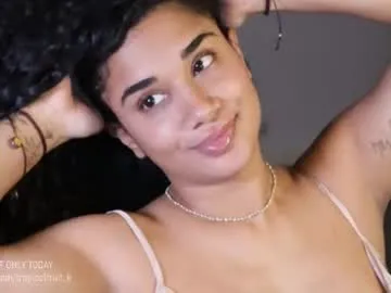 emma_andrew1 – webcam model profile photo Image 15