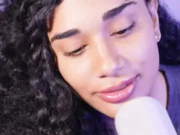 emma_andrew1 – webcam model profile photo Image 7