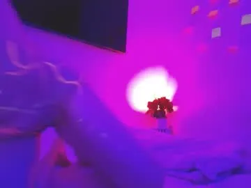 Sophie_cute06 – webcam model profile photo Image 8