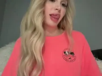 stellacummings – webcam model profile photo