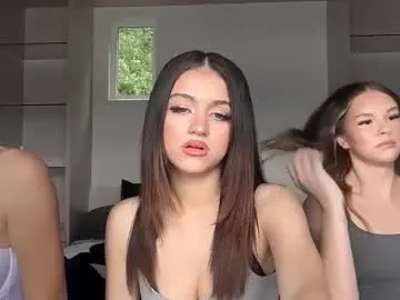 Sexandfire – webcam model profile photo Image 7