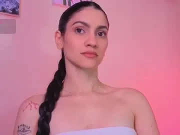 KARISHMA-STRIP profile photo Image 13