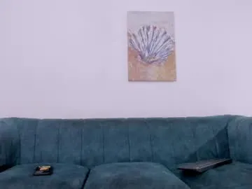 Nicoleevien – webcam model profile photo Image 4