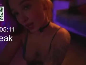 Sandhya_77 – webcam model profile photo Image 13