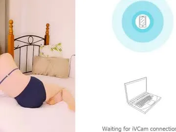 _Alicee_1 – webcam model profile photo Image 5