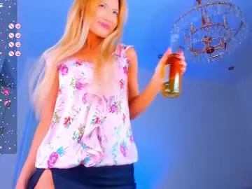 Lovebirdss – webcam model profile photo Image 18