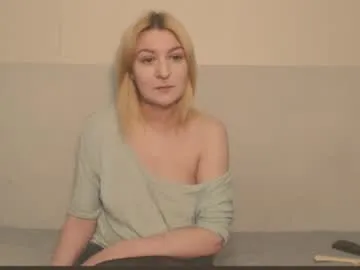 urpuppymoon profile photo Image 8