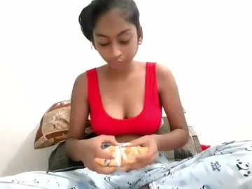 arieel__722 – webcam model profile photo Image 14