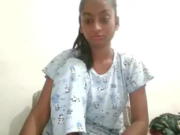 arieel__722 – webcam model profile photo Image 18