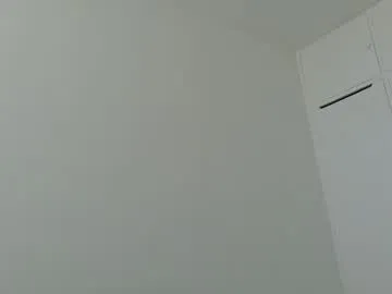 JayJayPink – webcam model profile photo Image 16