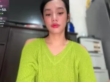 AllaTousNew – webcam model profile photo Image 16