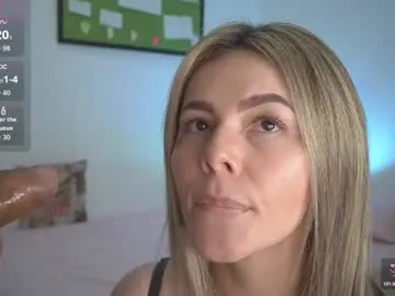 EmiliaCatalina – webcam model profile photo Image 14