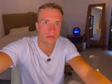 minamoons – webcam model profile photo Image 2