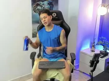 priya_sharma02 – webcam model profile photo Image 17