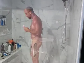 Yiyi-707 profile photo Image 7